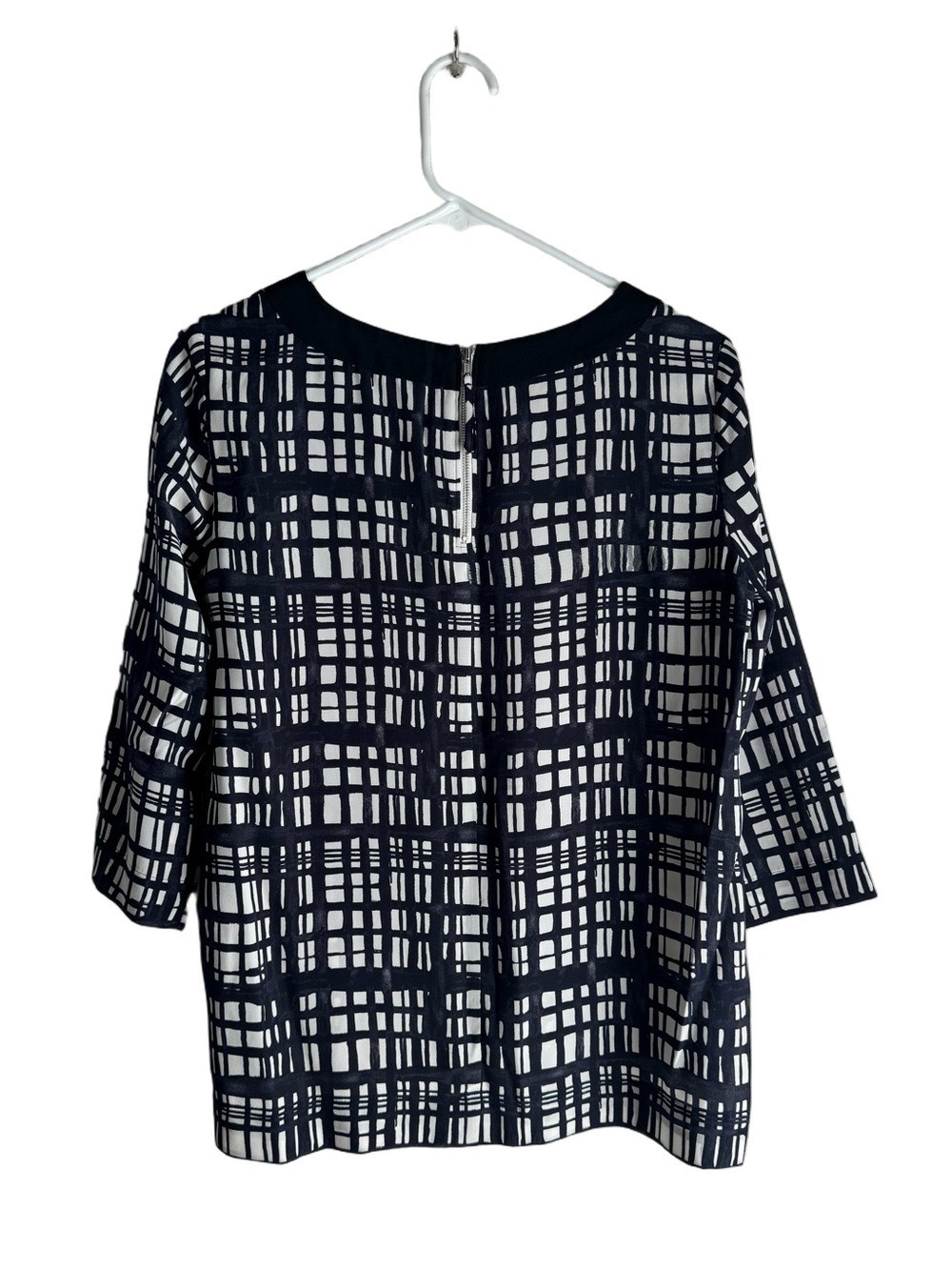 βοΈ MADEWELL Mulberry Silk Geometric Top - Picture 10 of 13